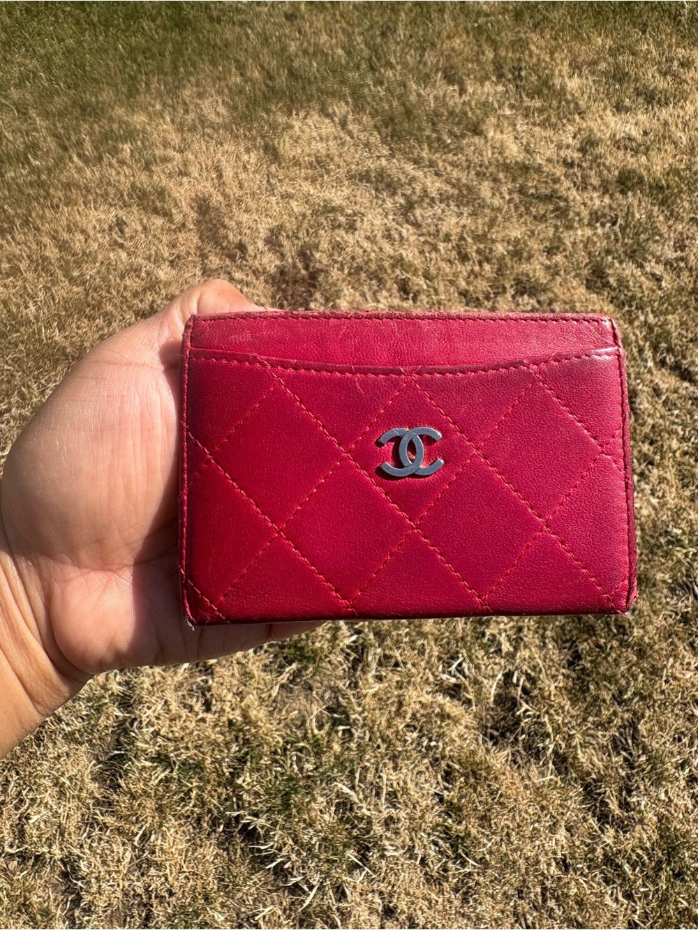 CHANEL Quilted Red Card Holder with Silver Interlocking CC Hardware